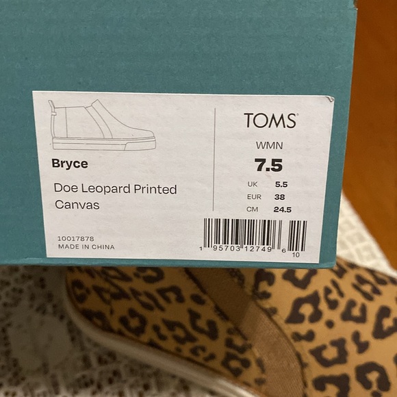 Toms booties size 7.5 nwt - Picture 4 of 4